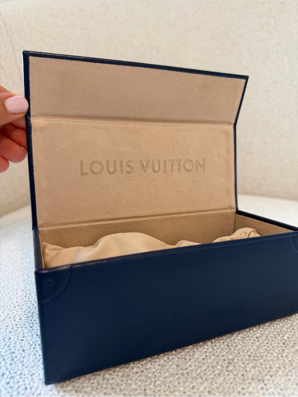 Louis Vuitton Black Sunglasses with Gold Accents - Picture 10 of 11